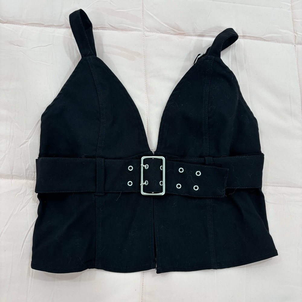 Black Deep V top